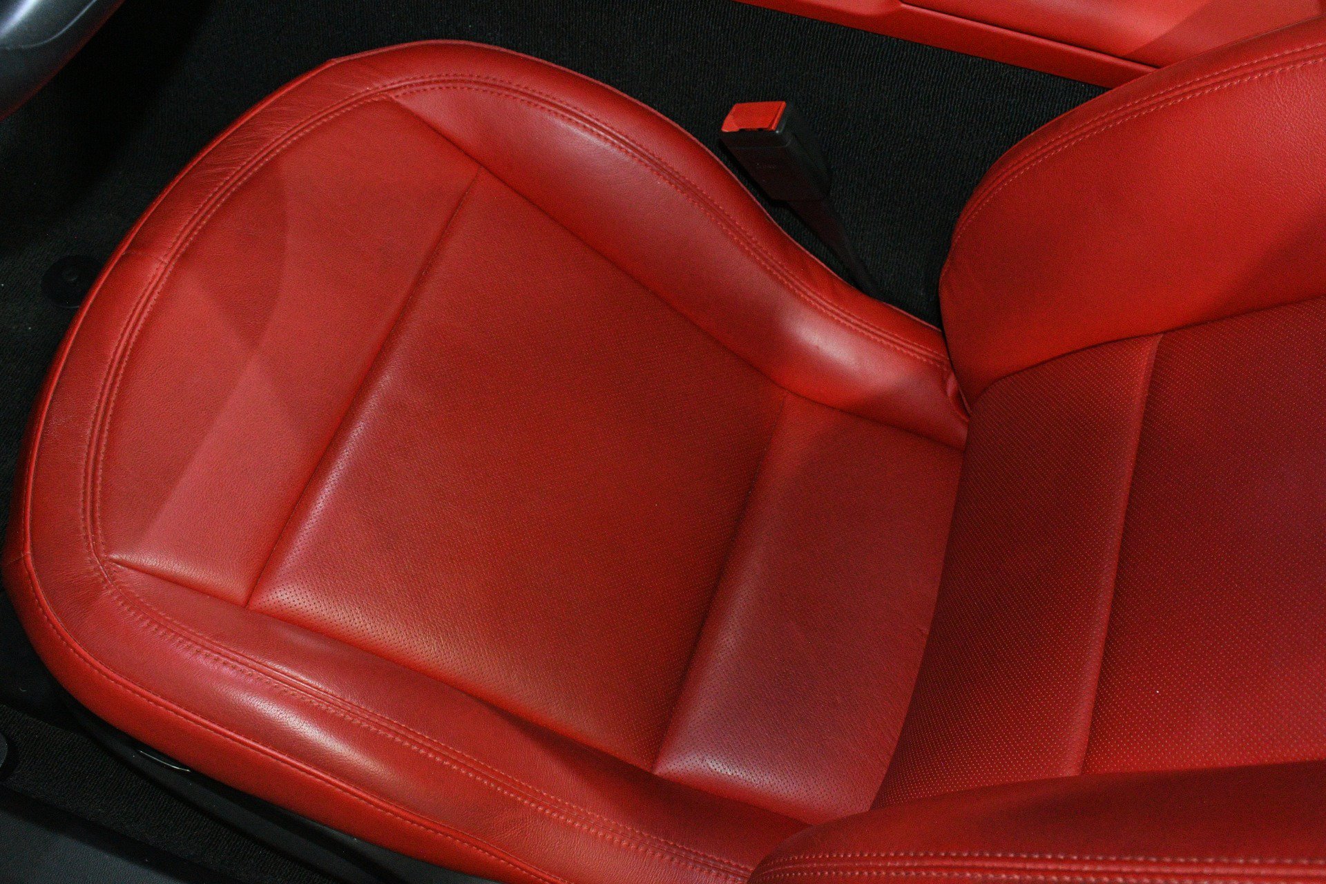 Used 2019 Chevrolet Corvette Grand Sport RWD image 11