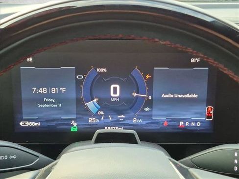 Used 2024 Chevrolet Equinox EV RS FWD image 11