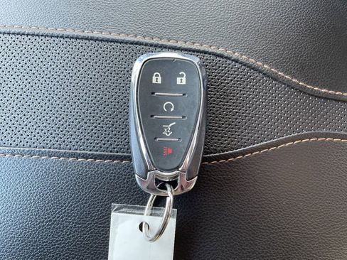 Used 2020 Chevrolet Traverse Premier w/ Redline Edition image 25