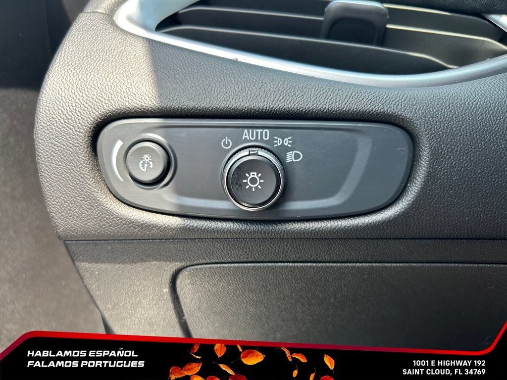 Used 2025 Chevrolet Malibu LT FWD image 18