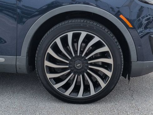 Used 2020 Lincoln Nautilus Black Label w/ Class II Trailer Tow Package AWD/4WD image 11