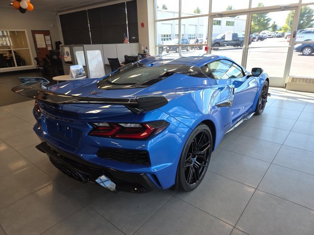 Used 2026 Chevrolet Corvette Z06 RWD image 16