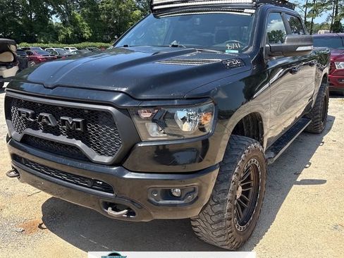Used 2019 RAM 1500 Big Horn AWD/4WD image 1