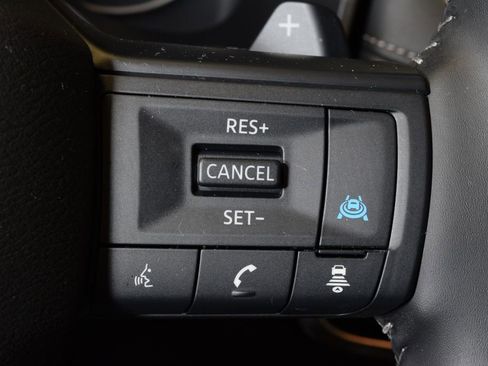 Used 2026 Nissan Rogue SV w/ SV Premium Package AWD/4WD image 21