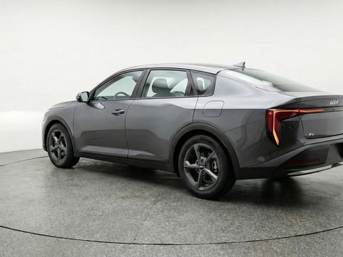 Used 2025 Kia K4 FWD image 6