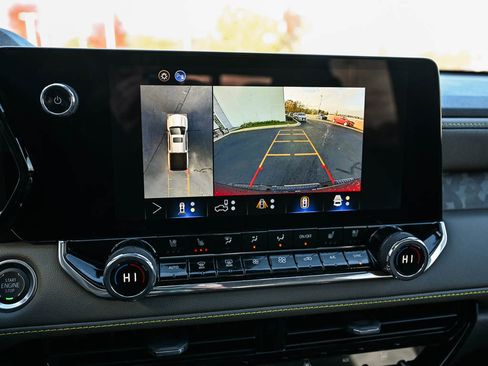 New 2026 Chevrolet Colorado ZR2 w/ Technology Package image 23