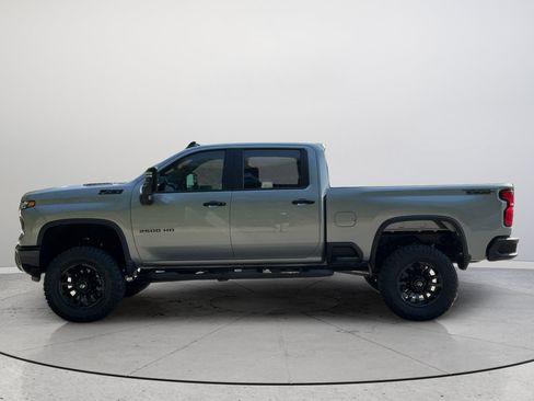 New 2026 Chevrolet Silverado 2500 LT w/ Trail Boss Package AWD/4WD image 8