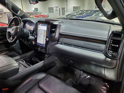 Used 2022 RAM 1500 Limited AWD/4WD image 15