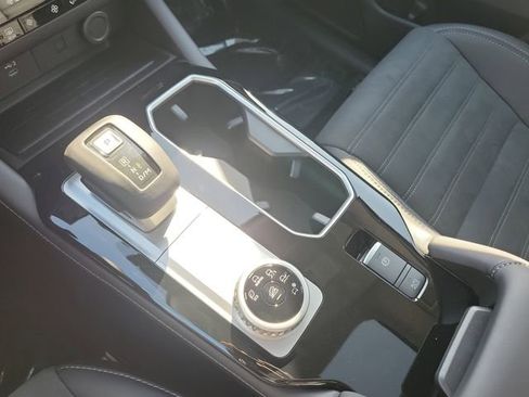 New 2026 Mitsubishi Outlander SE image 34