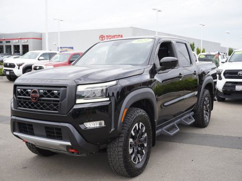 Used 2022 Nissan Frontier PRO-4X AWD/4WD image 8