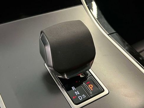 Used 2024 Land Rover Range Rover Velar Dynamic SE AWD/4WD image 29