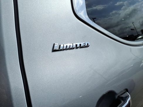 Used 2024 Toyota Tundra Limited w/ Power Package AWD/4WD image 7