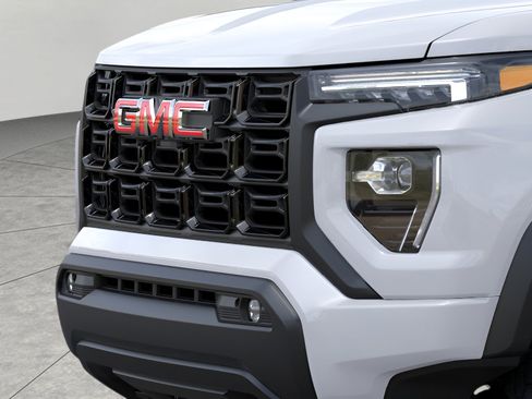 New 2026 GMC Canyon Elevation w/ Convenience Package image 13