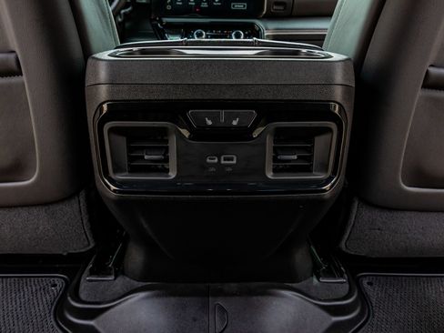 Used 2026 GMC Sierra 2500 AT4X AWD/4WD image 32