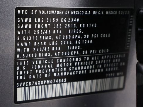 Used 2023 Volkswagen Tiguan SE R-Line image 56