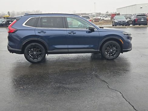 Certified 2024 Honda CR-V Sport image 11