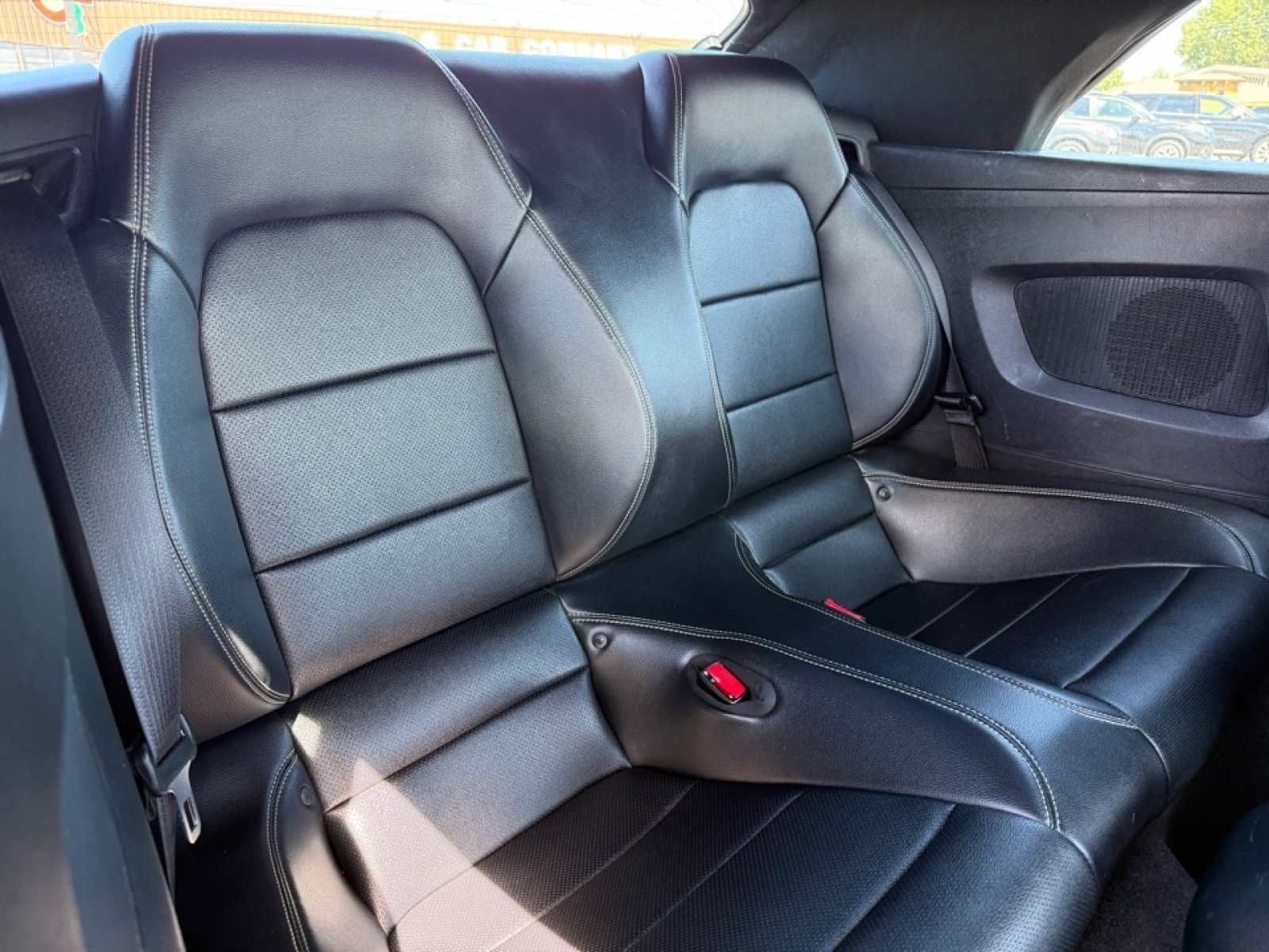 Used 2015 Ford Mustang Premium RWD image 24