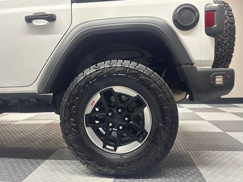 Used 2018 Jeep Wrangler Unlimited Sport S AWD/4WD image 11