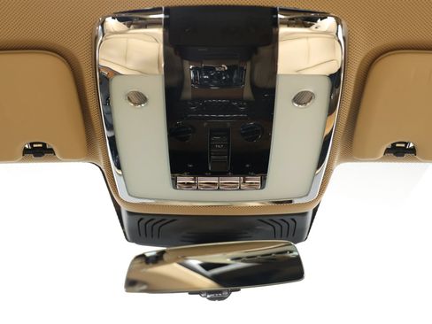 Used 2022 Rolls-Royce Ghost w/ Ghost Package AWD/4WD image 55