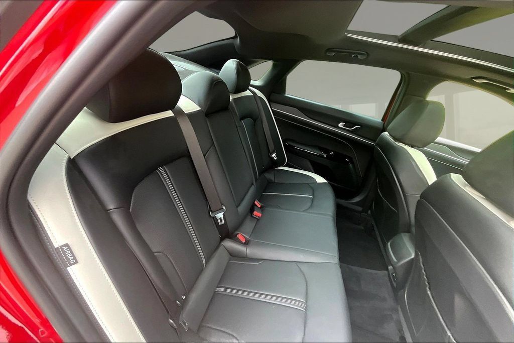 Certified 2025 Kia K5 GT-Line w/ GT-Line Premium Package FWD image 23