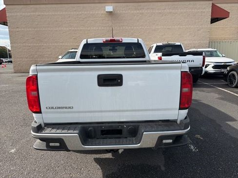 Used 2017 Chevrolet Colorado W/T image 11