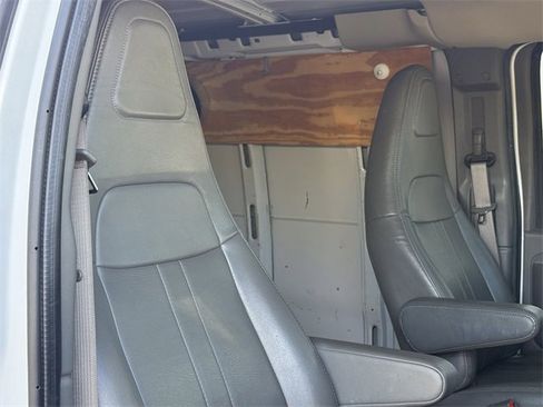 Used 2021 Chevrolet Express 2500 Extended w/ Driver Convenience Package image 19