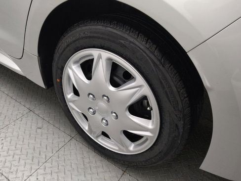 Used 2022 Toyota Corolla LE FWD image 31