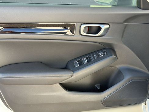 Used 2024 Honda Civic EX-L image 14