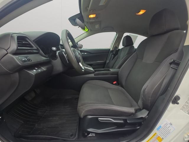Used 2019 Honda Insight EX image 10
