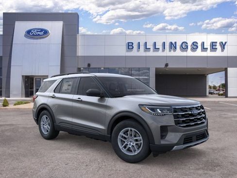 New 2026 Ford Explorer Active RWD image 7