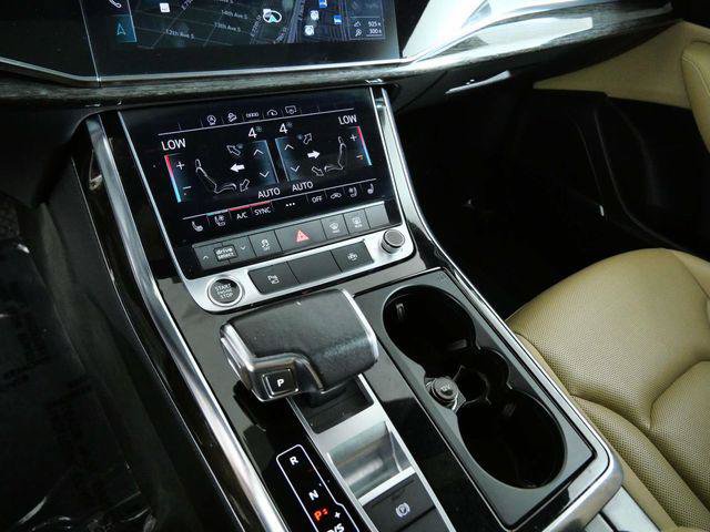 Used 2023 Audi Q8 Premium Plus w/ Premium Plus Package AWD/4WD image 13