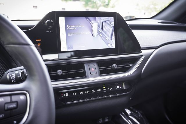 Used 2024 Lexus UX 250h FWD image 14