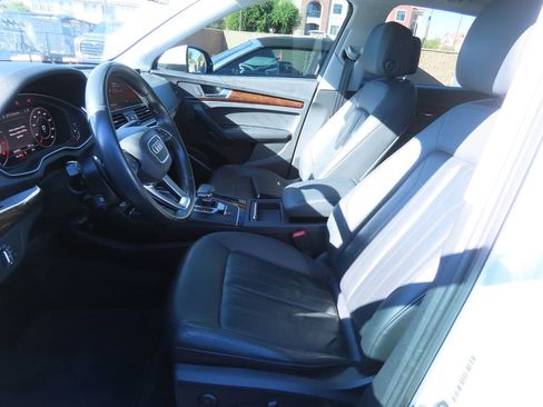 Used 2018 Audi Q5 2.0T Premium image 10
