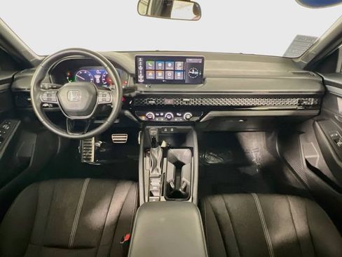 Used 2023 Honda Accord Sport image 28