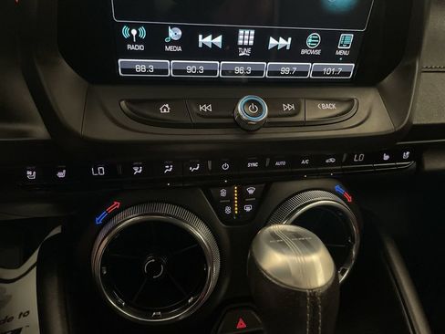 Used 2016 Chevrolet Camaro LT RWD image 12