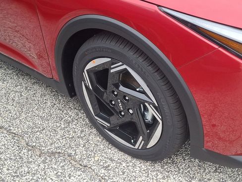 New 2025 Kia K4 EX image 4