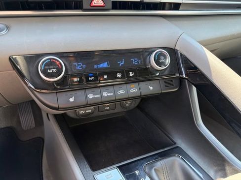 Used 2023 Hyundai Elantra Blue w/ Cargo Package FWD image 17