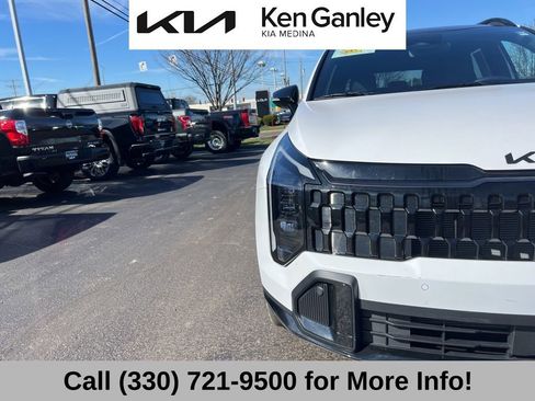 Certified 2026 Kia Sportage X-Line w/ X-Line Premium Package AWD/4WD image 18