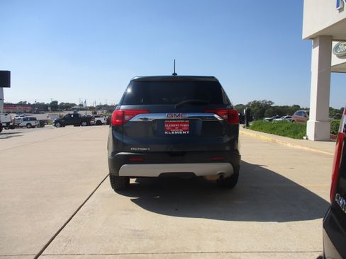 Used 2019 GMC Acadia SLE image 4