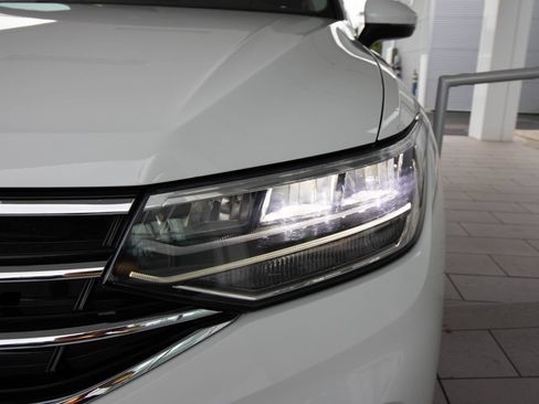 Used 2023 Volkswagen Tiguan S FWD image 7