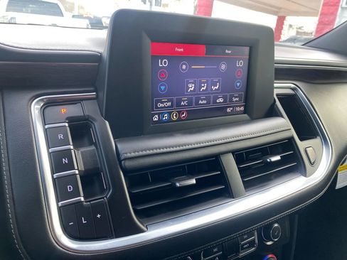 Used 2021 Chevrolet Tahoe 4WD w/ Remote Keyless Entry Package image 13