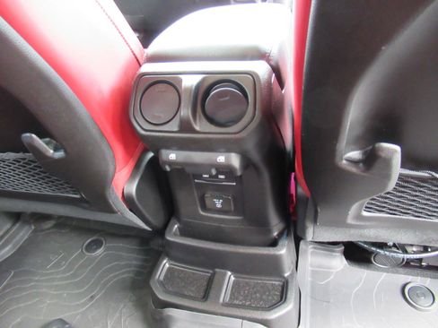 Used 2024 Jeep Wrangler Unlimited Rubicon 392 AWD/4WD image 40