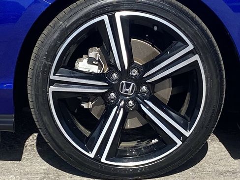 Used 2023 Honda Accord Sport image 8