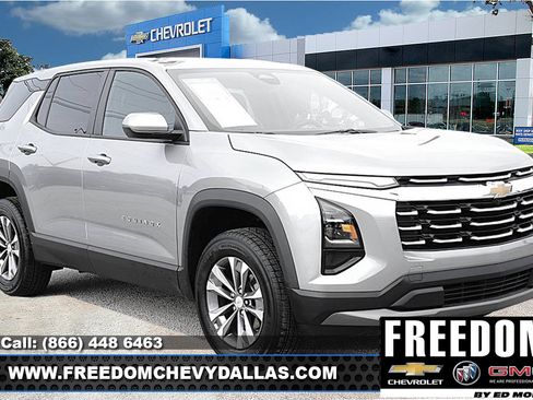 Used 2026 Chevrolet Equinox LT FWD image 1