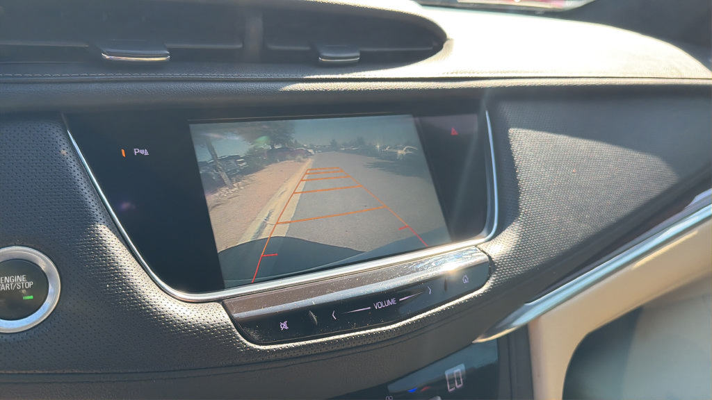 Used 2017 Cadillac XT5 Luxury w/ Driver Awareness Package FWD image 19