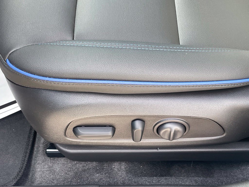 Used 2026 Buick Envista Sport Touring w/ Convenience I Package FWD image 10