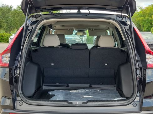 Used 2025 Honda CR-V EX image 13