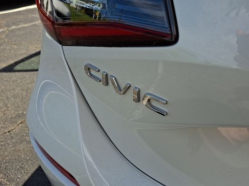 Certified 2024 Honda Civic Sport image 31