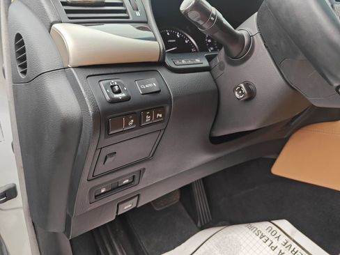 Used 2013 Lexus LS 460 image 11