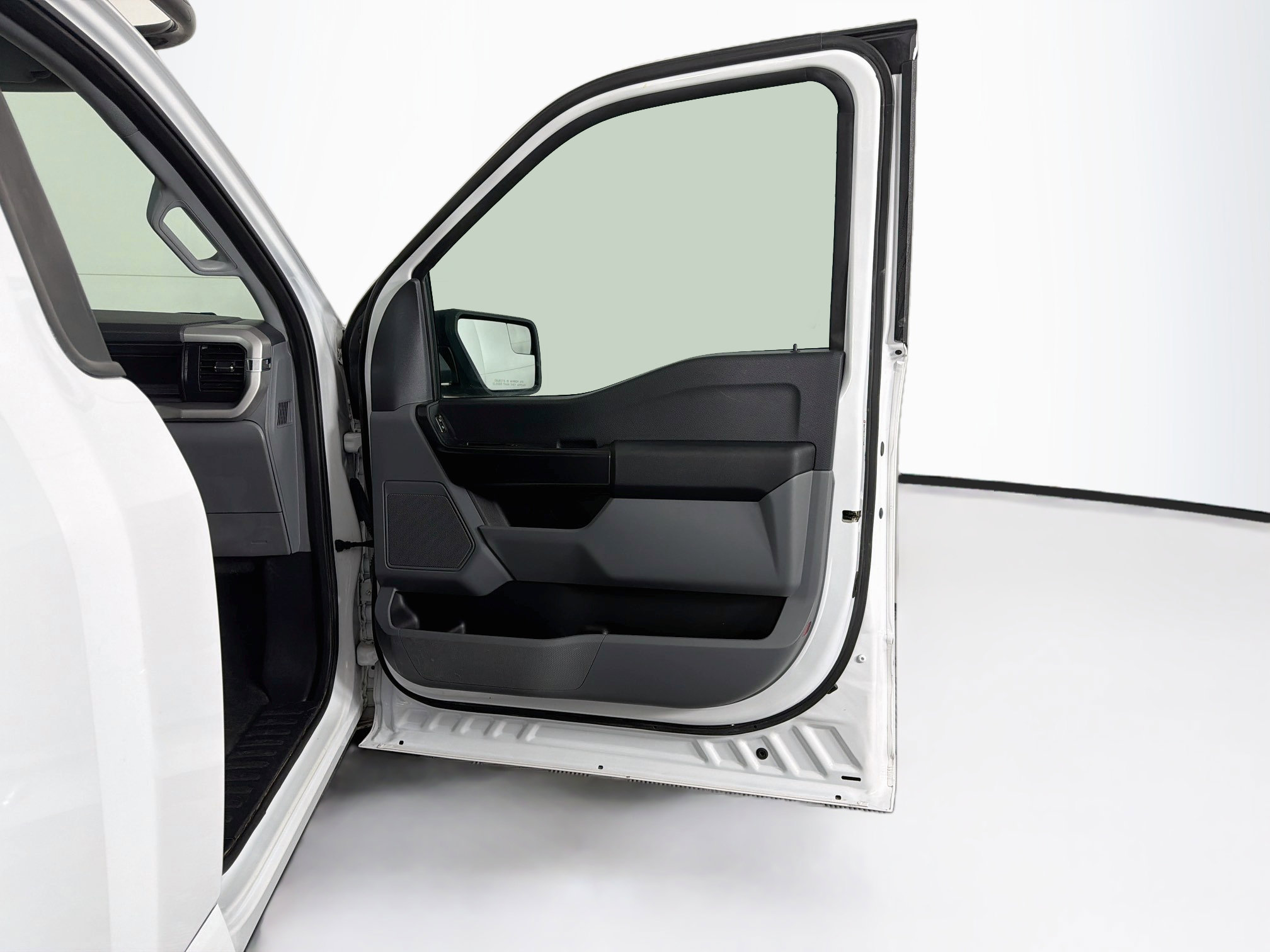 Used 2023 Ford F150 XL RWD image 29